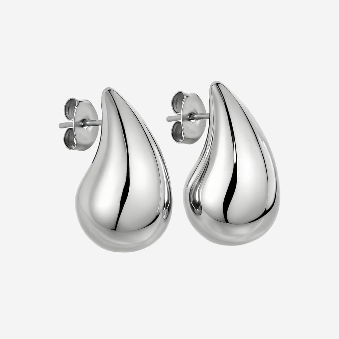 Willow Teardrop Stud Earrings - Silver