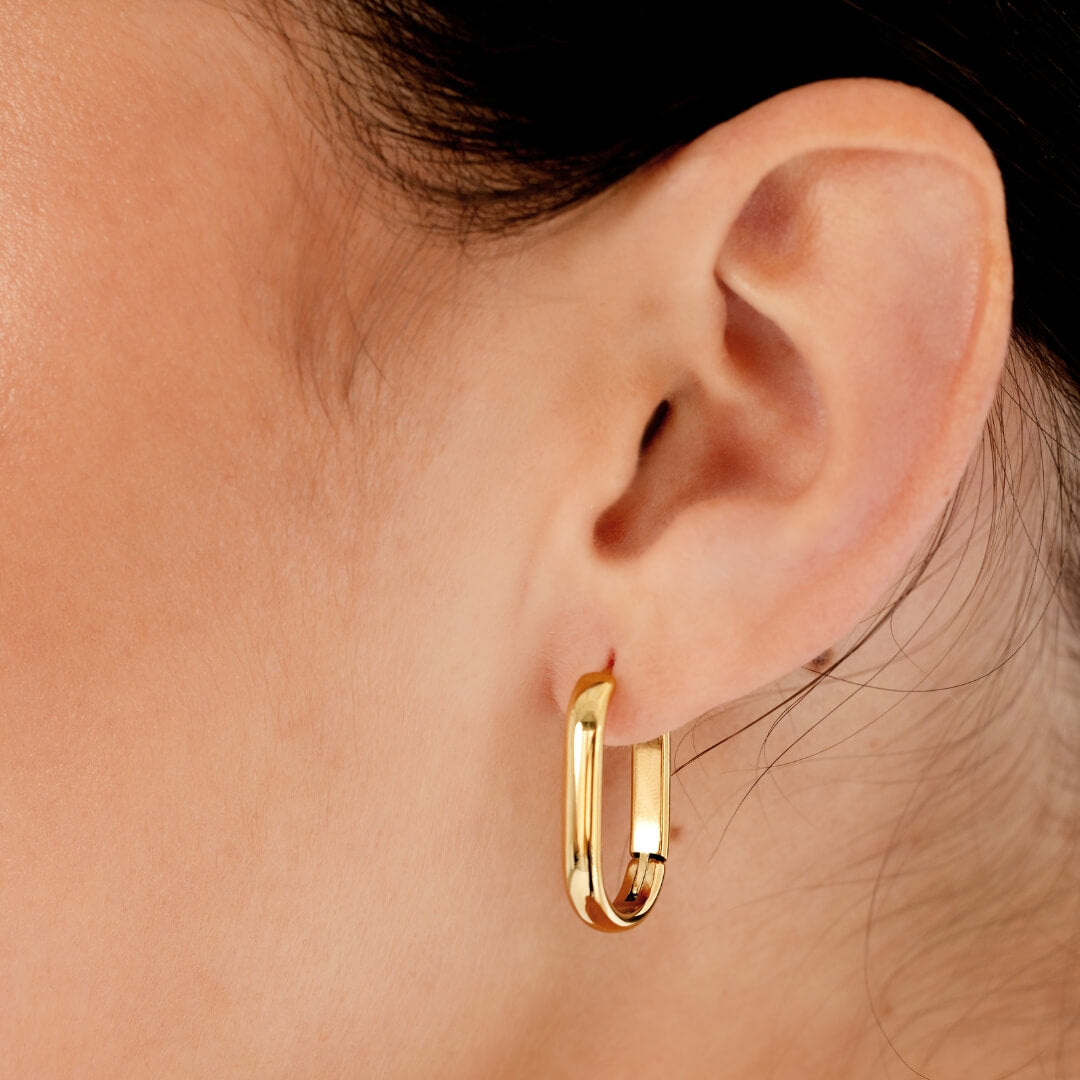 Harper Oval Hoop Earrings - Gold

