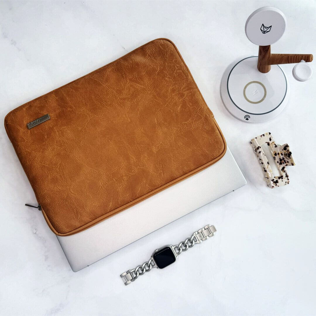 Quinn Vegan Leather Laptop Sleeve - Brown